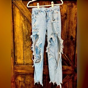 AE Ripped highest waist mom Jean